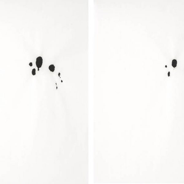 Diálogo (Sopro), 2008. Tinta preta sobre papel japonês. 34 × 23 cm cada. Políptico